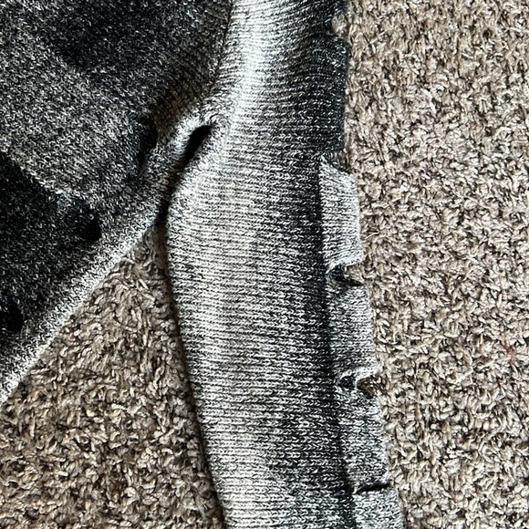 Kerisma Pull Over Gray Sweater Size M/L - Picture 7 of 12